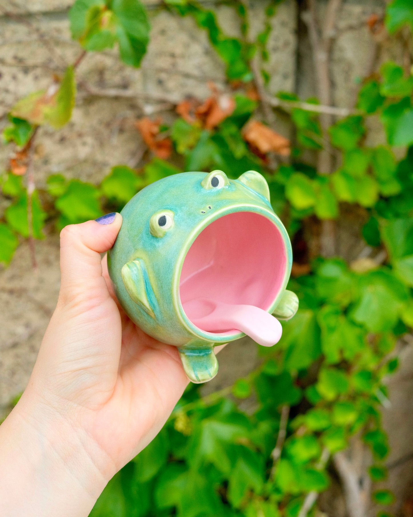Froggy Salt Cellar - Translucent Blue Green