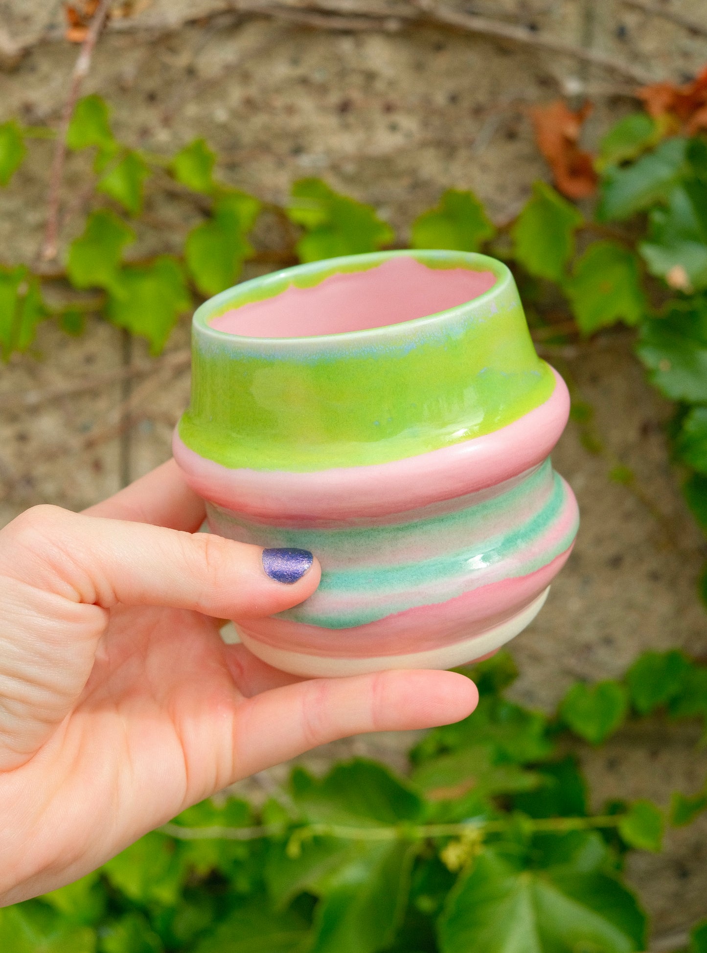 Pink and Green Bubble Cup 10 oz